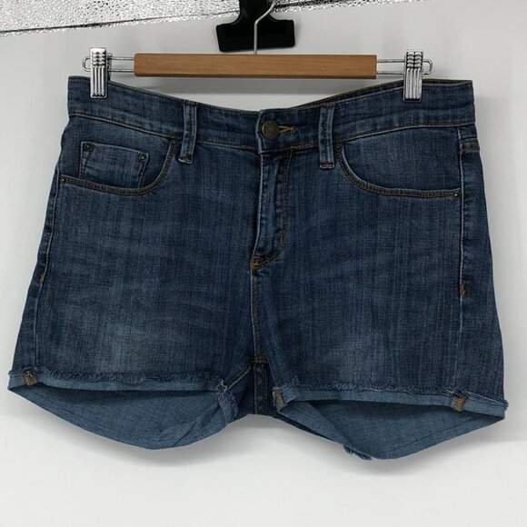 BDG Denim  cutoff shorts from the Cigarette ankle skinny in blue waist 30 - Picture 3 of 16